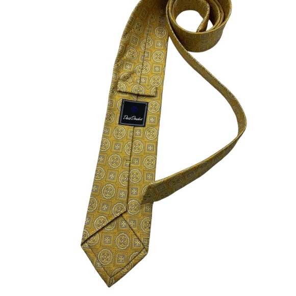 DAVID DONAHUE Gold Geometric Silk LUXURY Tie HANDMADE USA - Picture 2 of 4
